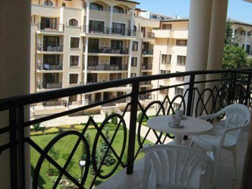 גולדן סנדס Krassy Summer Apartment חדר תמונה