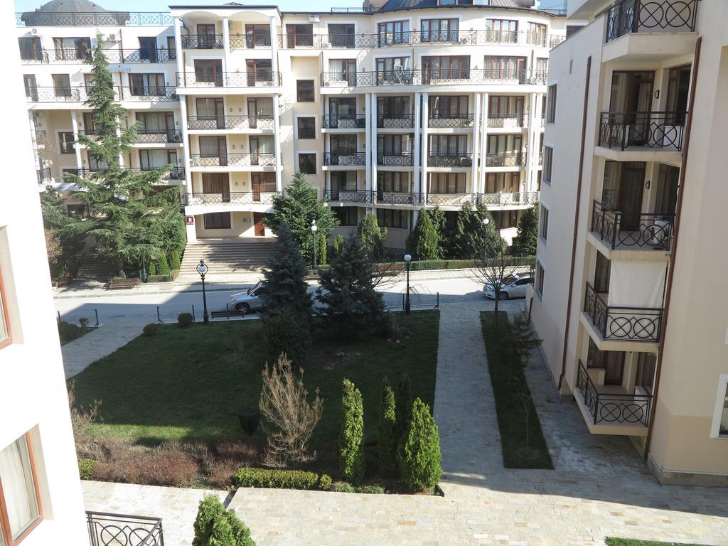 גולדן סנדס Krassy Summer Apartment מראה חיצוני תמונה